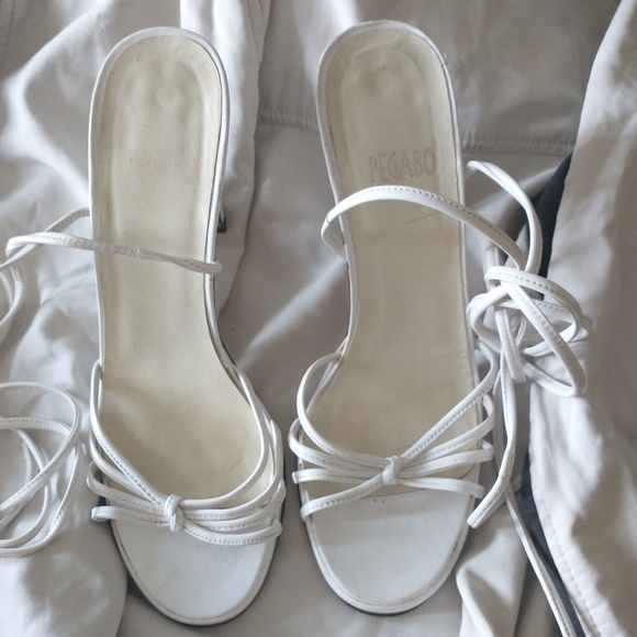 Vintage PEGABO Strappy White Heels - Picture 1 of 11